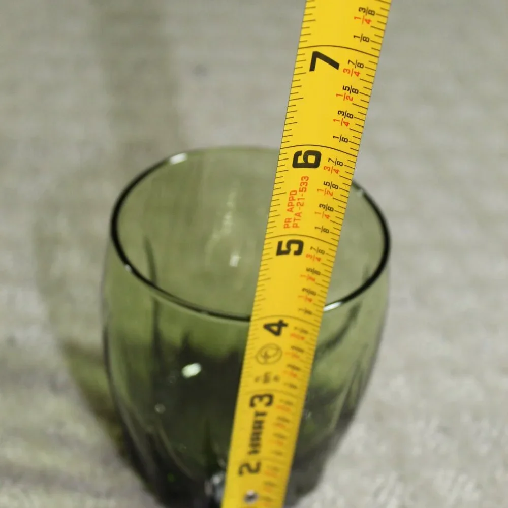 Set of 2 Vintage Libbey MCM Avocado Green 4" Drinking Glasses EUC - Picture 5 of 6